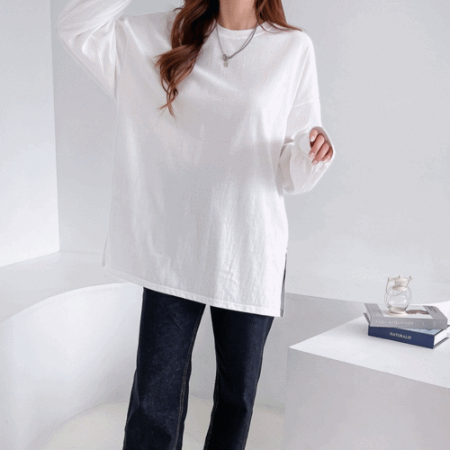 시보리 트임 오버핏 긴팔 티셔츠