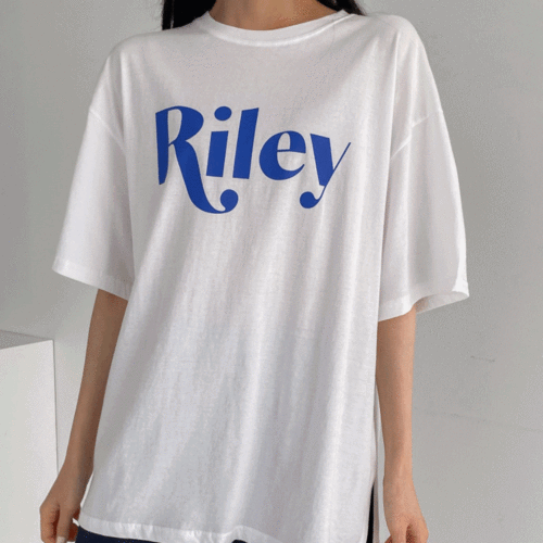 원데이 라일리 여유핏 반팔 티셔츠